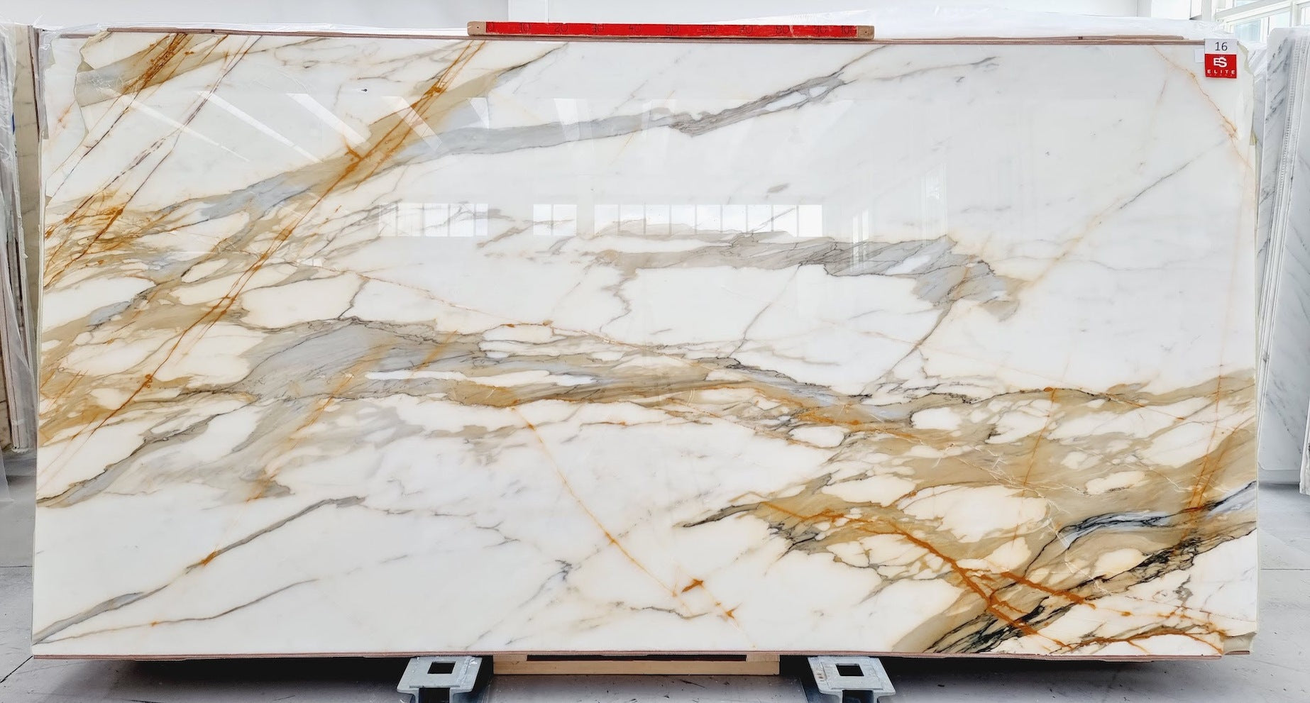 CALACATTA MACCHIA Marble Polished Slab