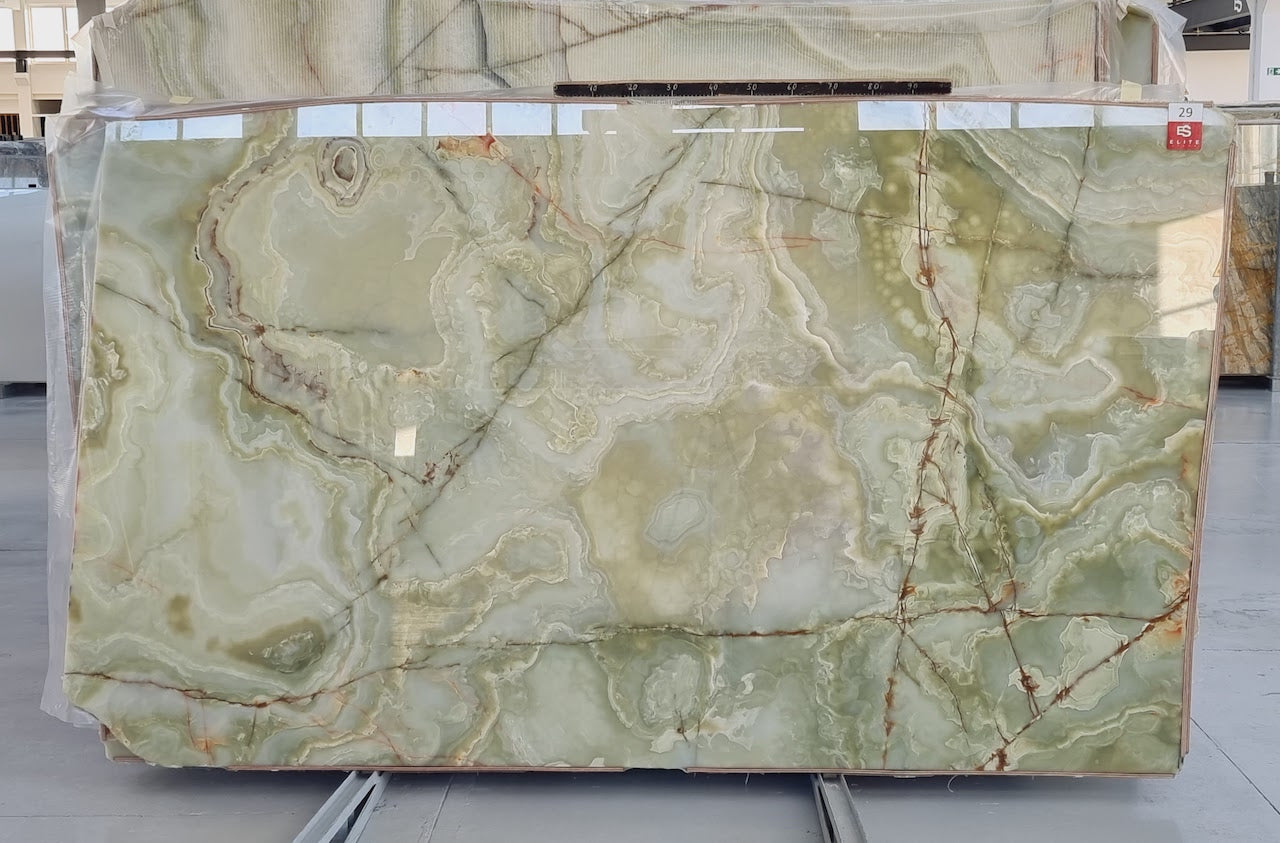 GREEN PUERTO Onyx Polished Slab