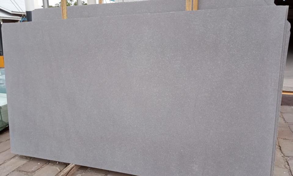 CAMOMILA Basalt Honed Slab