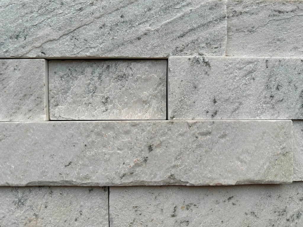 SIERRA WHITE Quartzite Split-face various lenghts rectangles, stacked glued, interlocking Wall Veneer