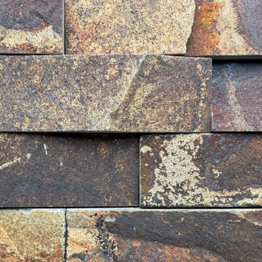 SIERRA MULTICOLOR Basalt Split-face various lenghts rectangles, stacked glued, interlocking Wall Veneer