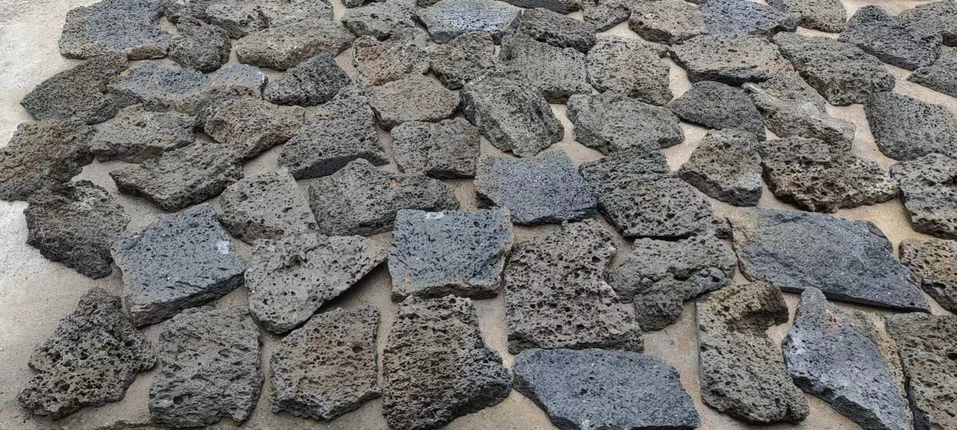 PUKA LAVA EARTHY Basalt 1-3" Thick Natural top & Saw Cut bottom Random Natural-Cleft Edge Wall Veneer