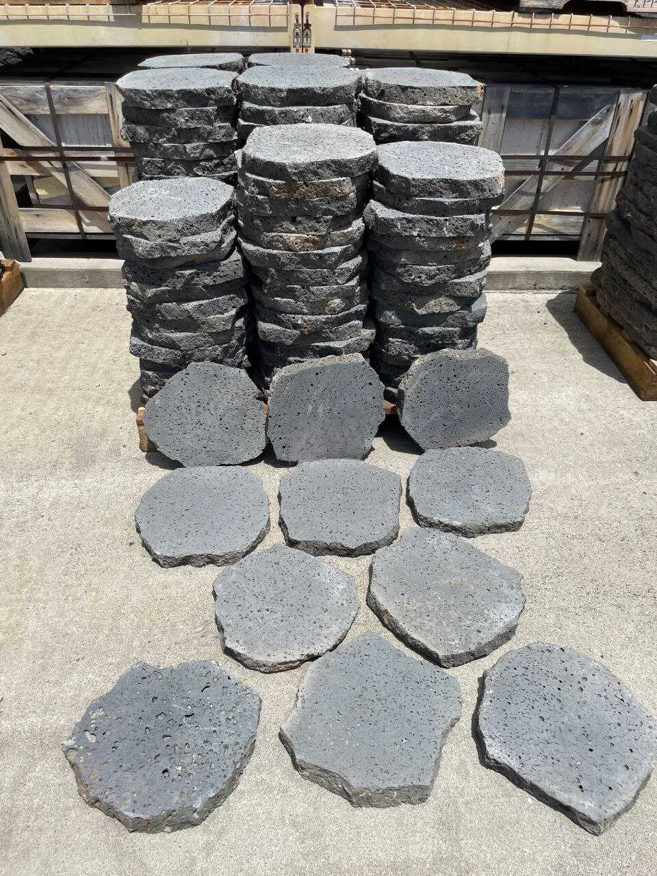 PUKA LAVA GREY - ROUND RANDOM, Basalt Brushed - 12" & up x 1.5" Paver & Flagstone