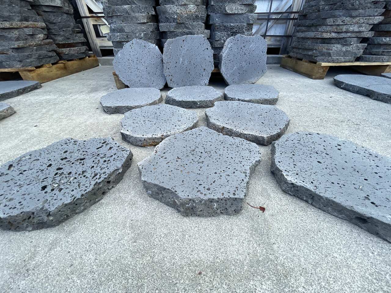 PUKA LAVA GREY - ROUND RANDOM, Basalt Brushed - 12" & up x 1.5" Paver & Flagstone