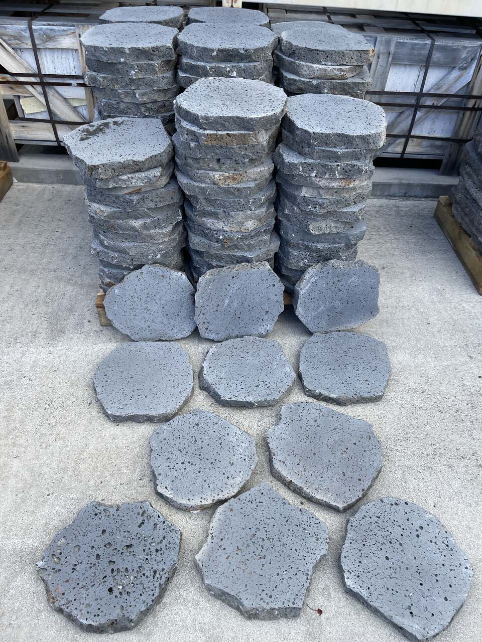 PUKA LAVA GREY - ROUND RANDOM, Basalt Brushed - 12" & up x 1.5" Paver & Flagstone