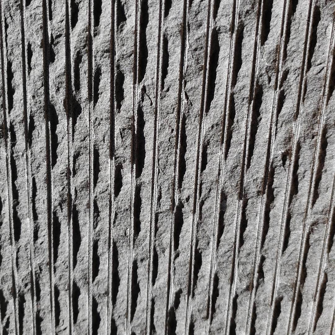 SOLID LAVA GREY Rustic Stripe Wall Veneer