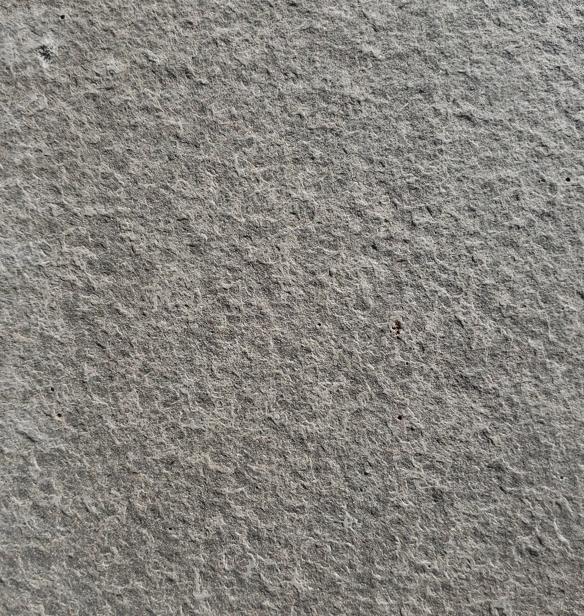 SOLID LAVA GREY - ROUND RANDOM, Basalt Flamed/Brushed - 24" & up x 2" Paver & Flagstone