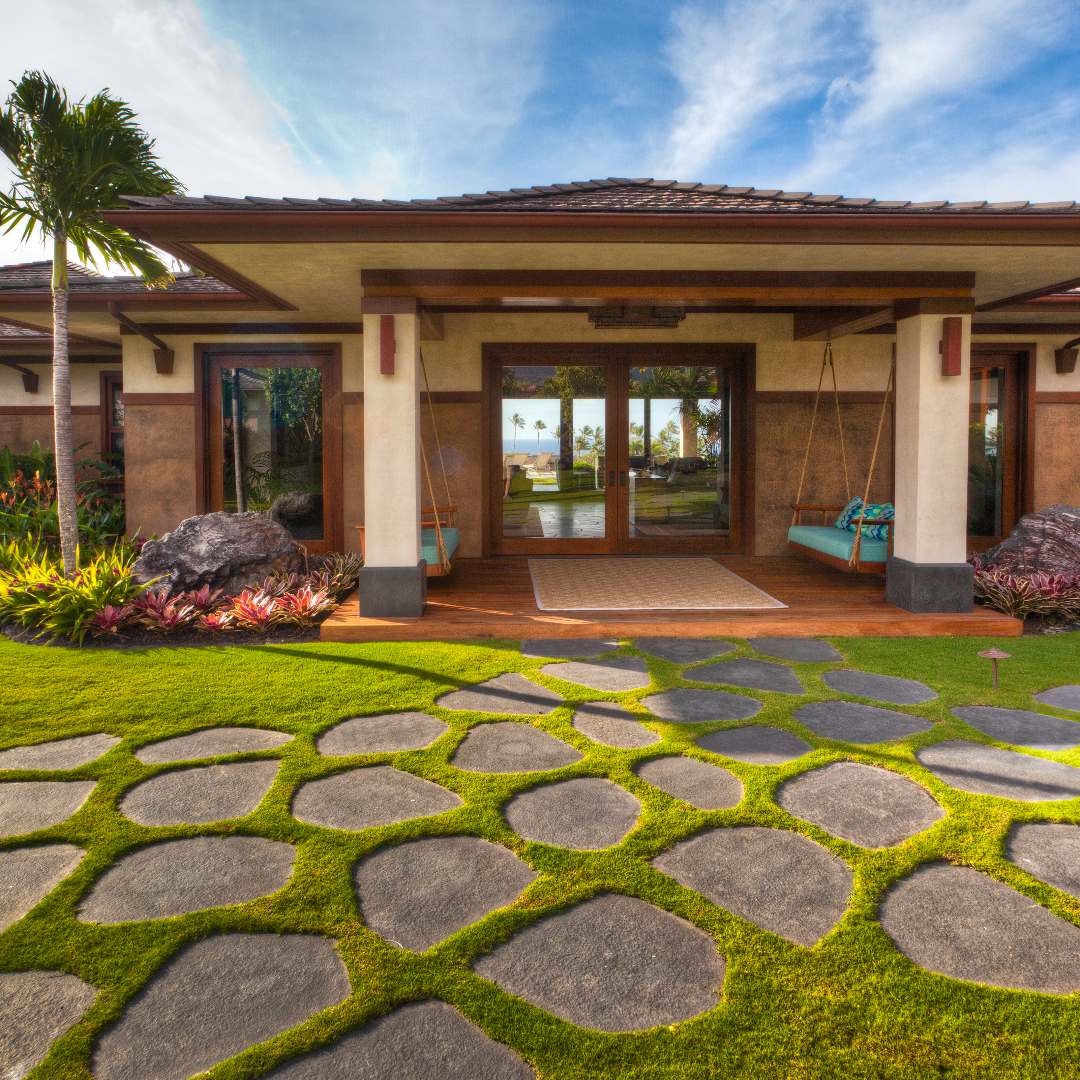 SOLID LAVA GREY - ROUND RANDOM, Basalt Flamed/Brushed - 24" diameter & up x 1.5" thick Paver