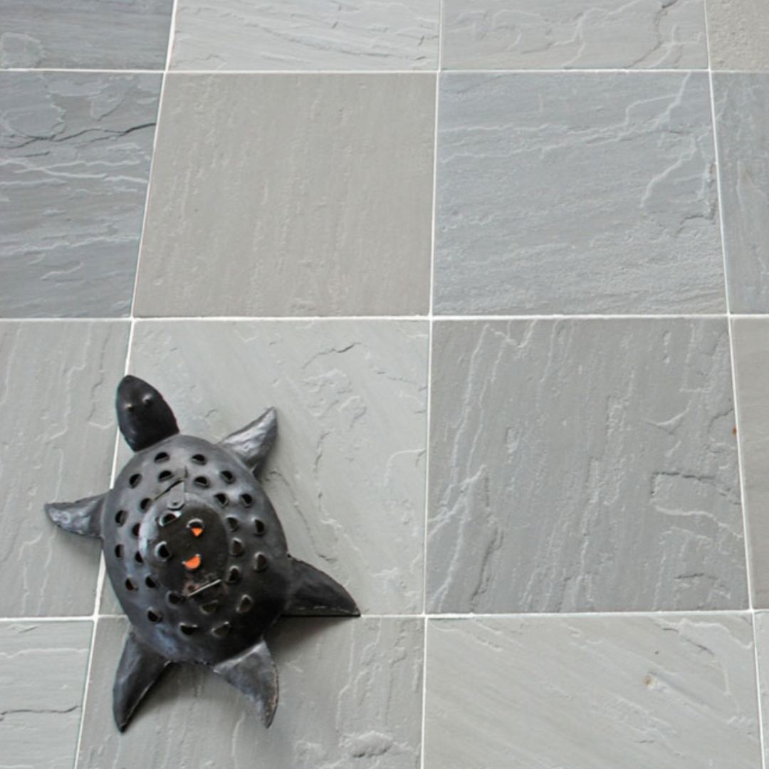 GRIS Quartzite Antiqued Tile