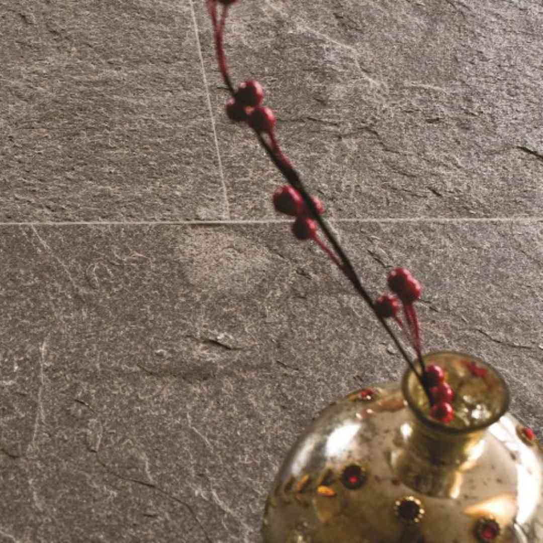 SILVER GREY Quartzite Riven Tile