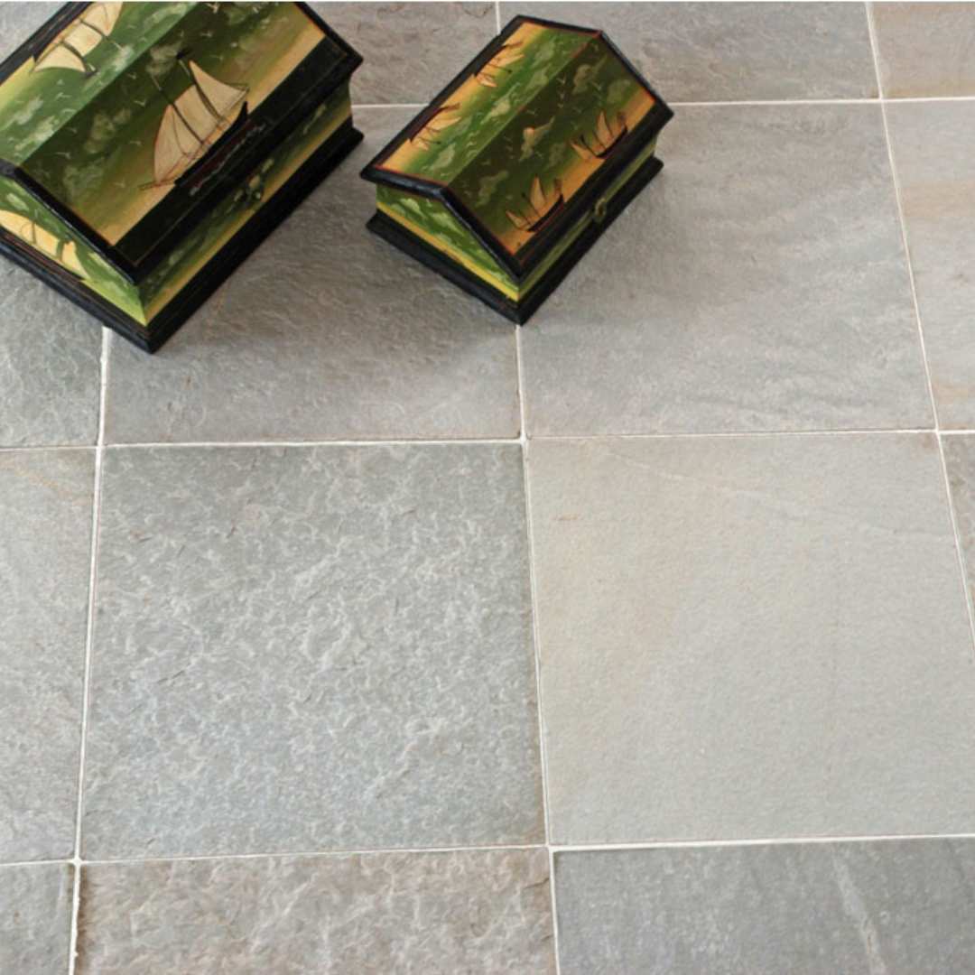 SNOW WHITE Quartzite Riven Tile