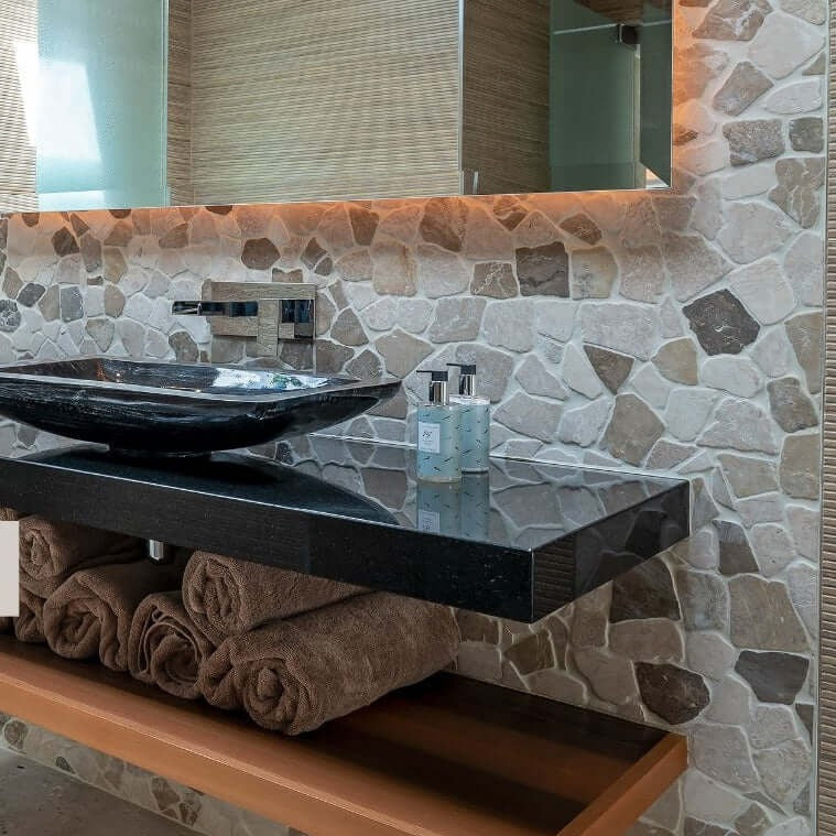 mosaic-marble-beige-&-tan-marble-mix-large-random-0047-hawaii-stone-imports