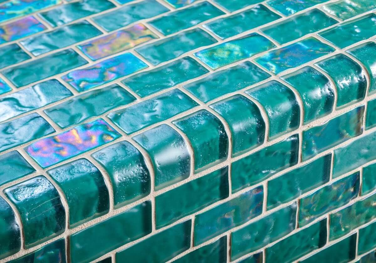 mosaic-glass-pool-cool-tropics-lava-2x1-offset-0047-hawaii-stone-imports