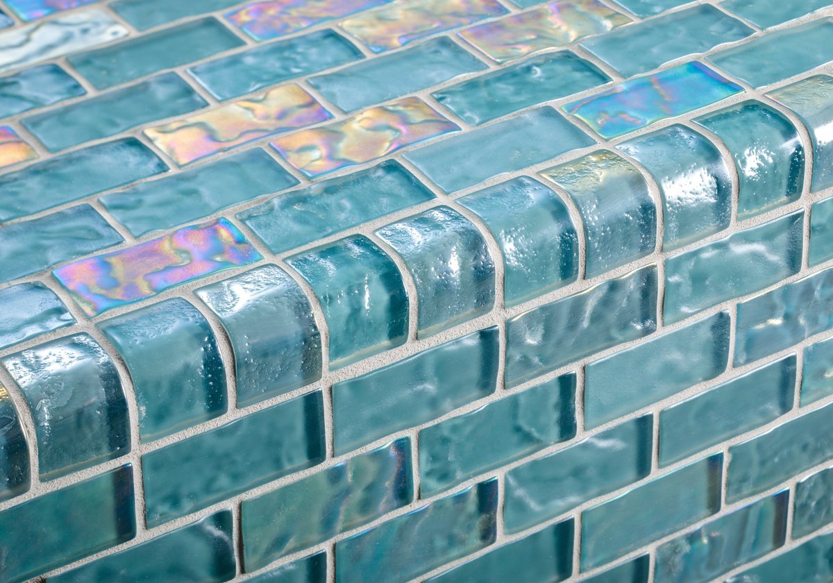 mosaic-pool-glass-hazy-wave-lava-2x1-offset-0047-hawaii-stone-imports