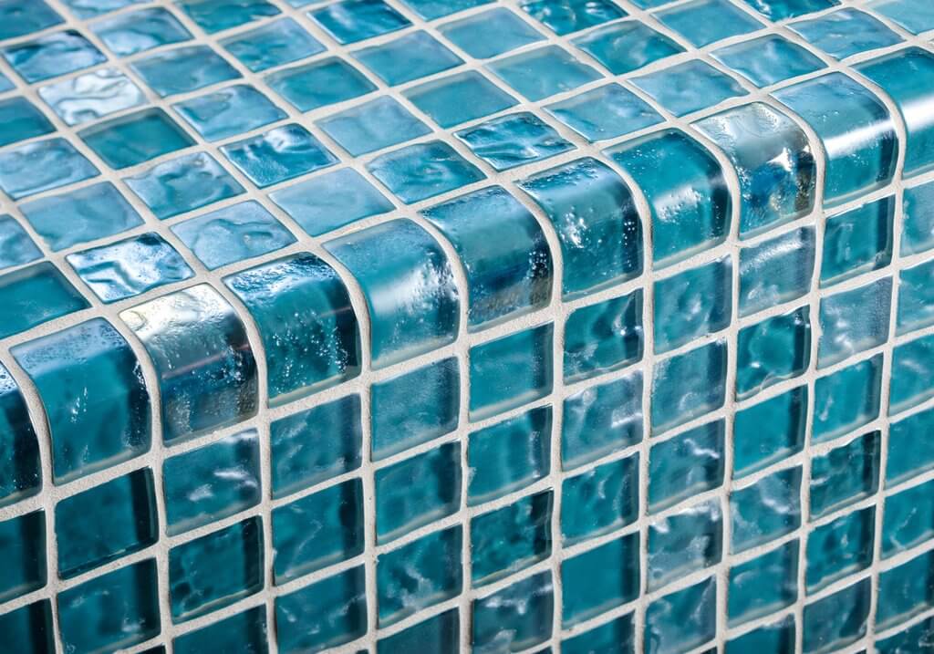 mosaic-pool-glass-liquid-rock-lava-1x1-straight-set-0047-hawaii-stone-imports