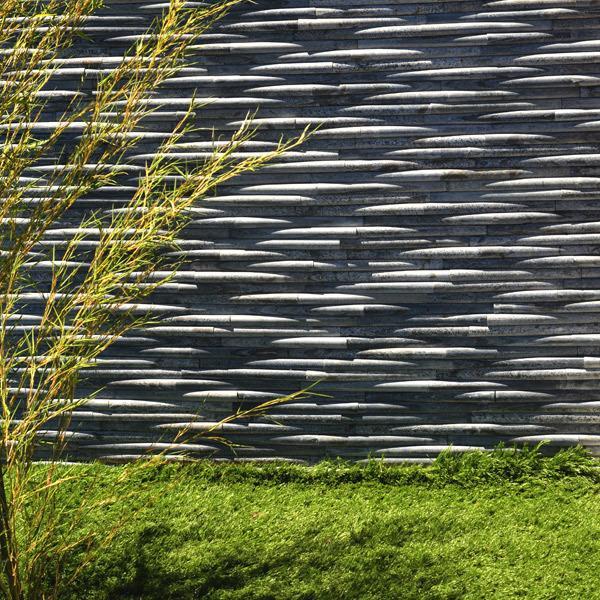 cladding-quartzite-silver-quartzite-crescent-interlock-0047-hawaii-stone-imports