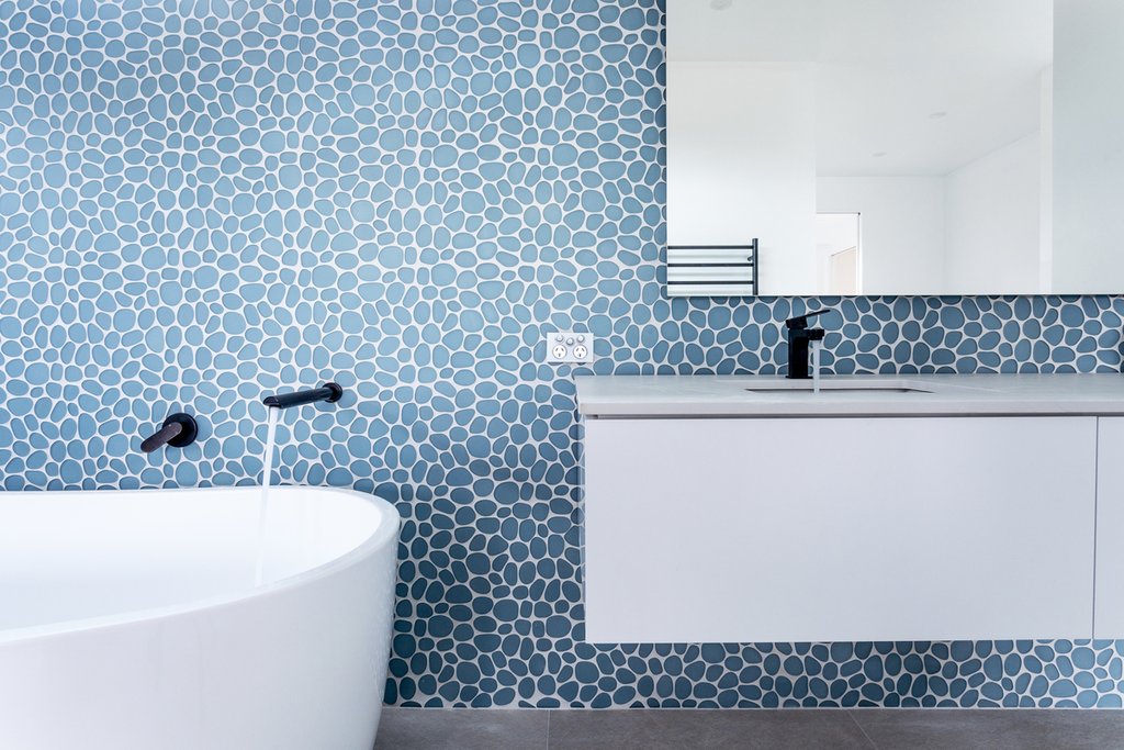 mosaic-glass-stratos-spindrift-0047-hawaii-stone-imports