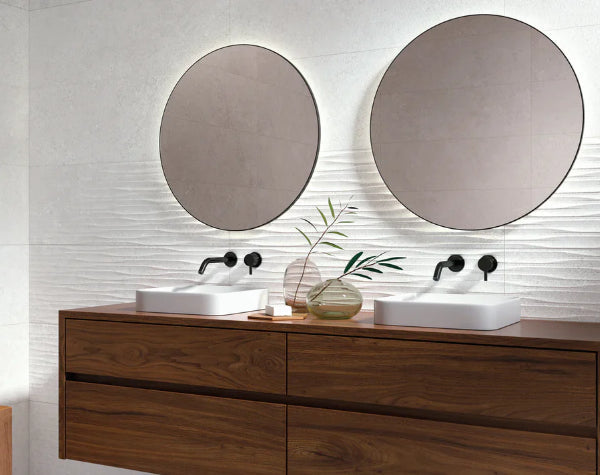 Bathroom | White Strata Tierra Ceramic Cladding