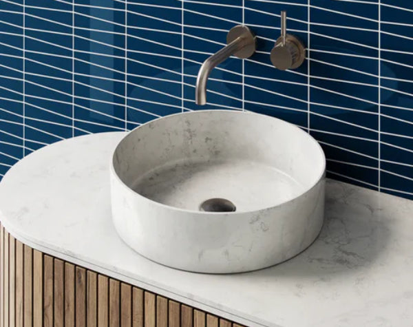 Bathroom | Midnight Glass Waveline Mosaic
