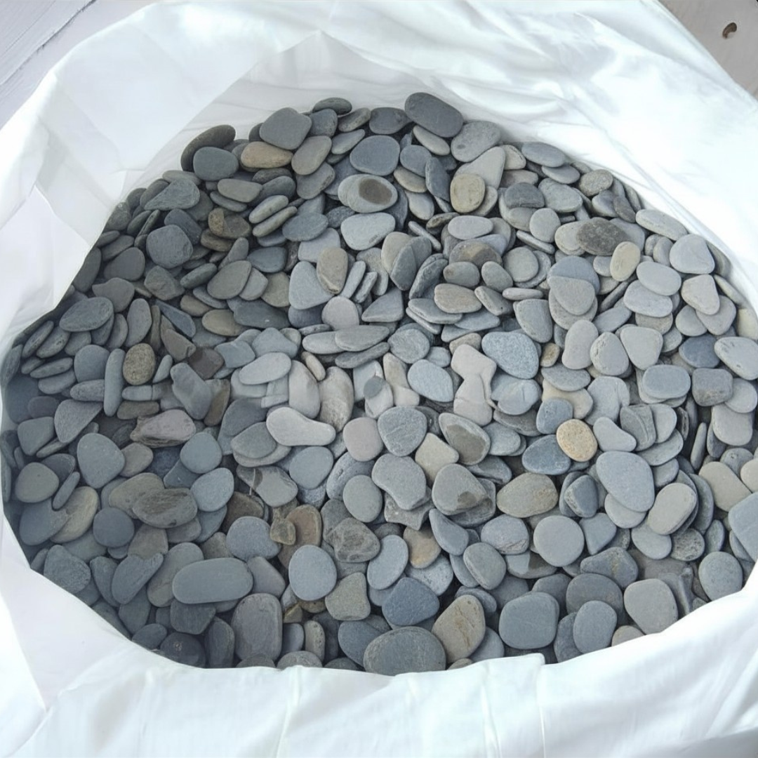 RIVER GREY Polished Tumbled Garden Pebbles