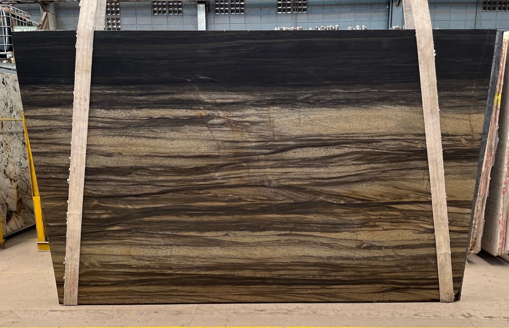 SANDALUS Quartzite Leather Slab