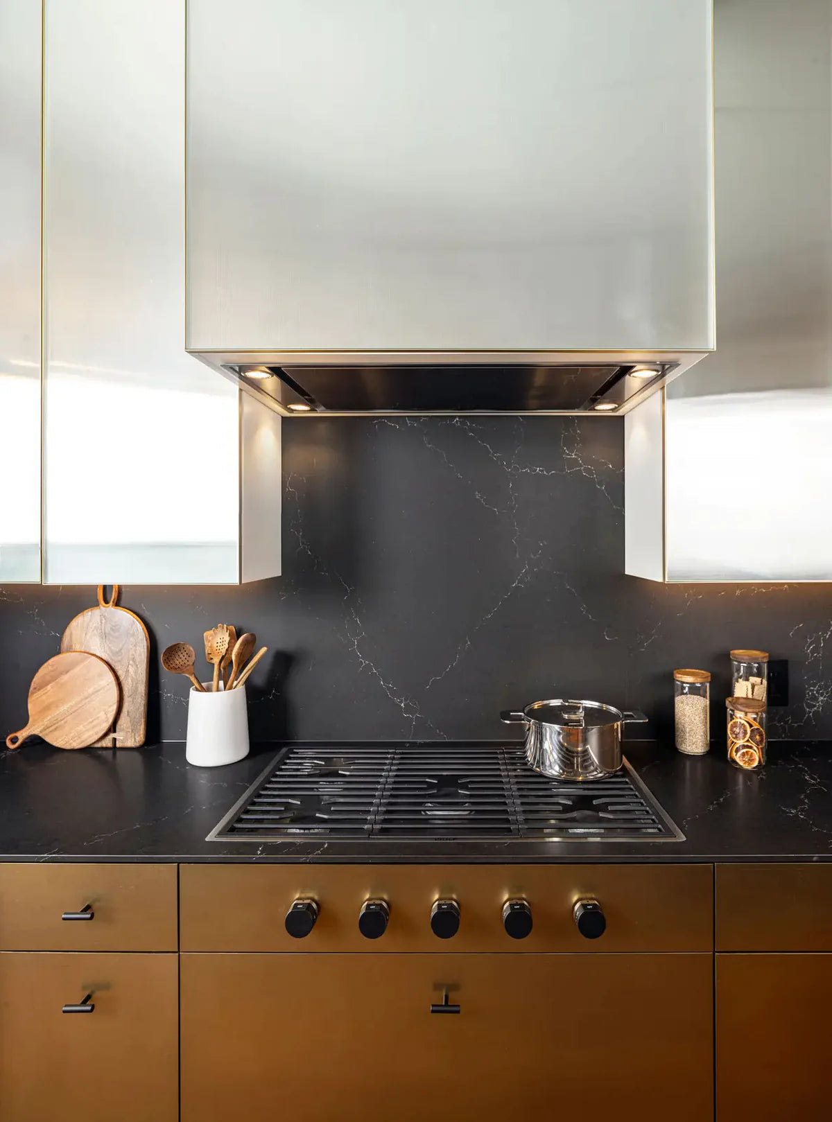 Charlestown Cambria Quartz Slab Hawaii Stone Imports