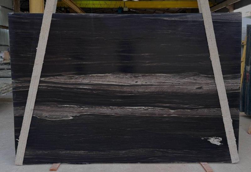 BLACK SANDALUS Quartzite Leather Slab