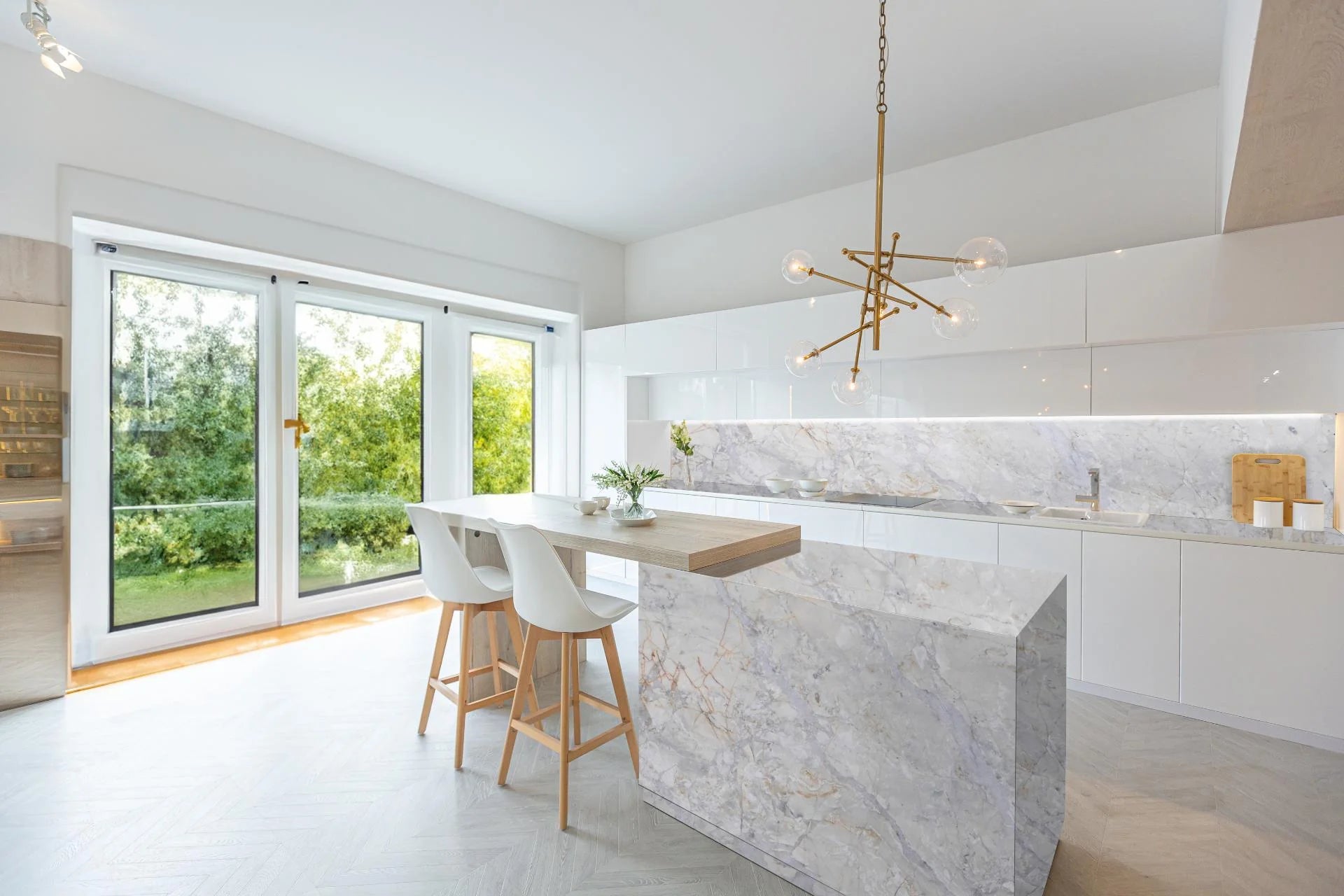 STARTUARIO CRYSTAL Marble Polished Slab