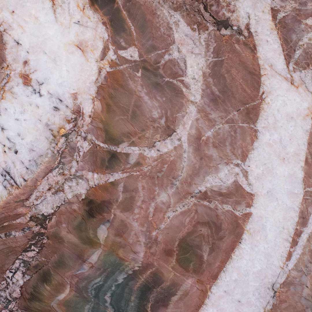 VOLUPIA MAESTRO Quartzite Polished Slab