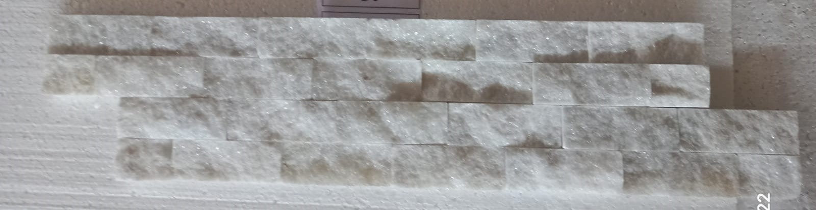 BIANCO WHITE Stacked Splitface Cladding