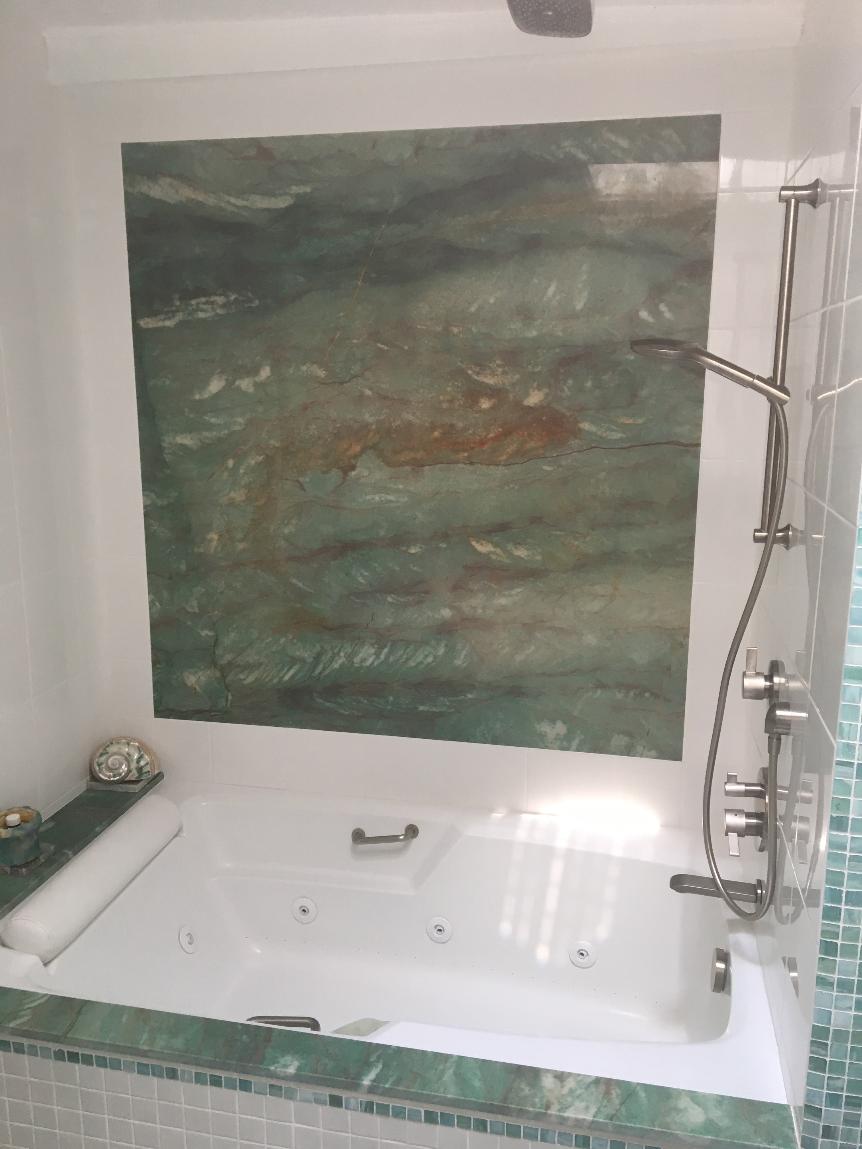 SAUIPE Quartzite Polished Slab