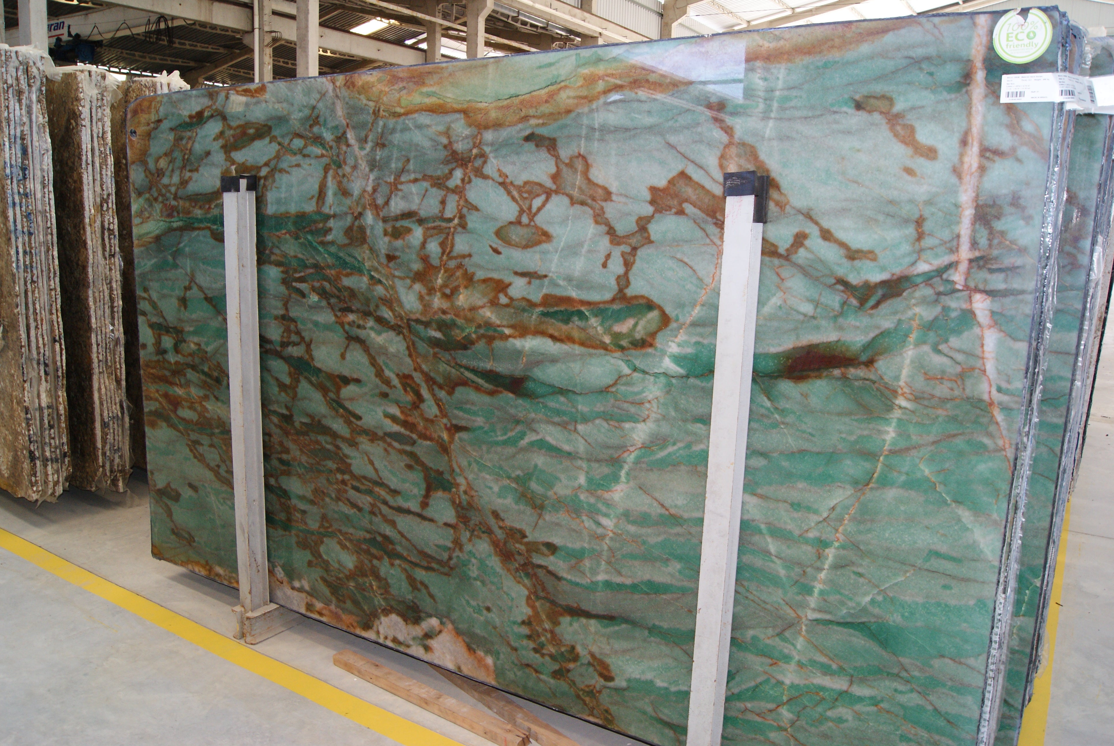 SAUIPE Quartzite Polished Slab
