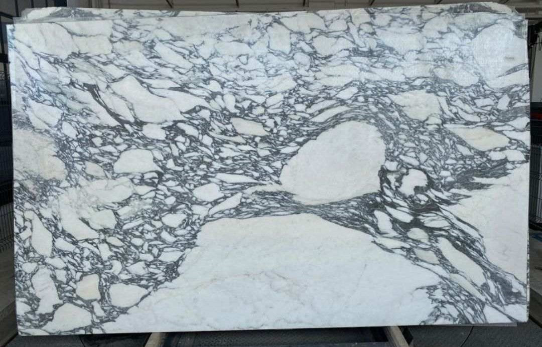 slab-marble-arabescato-corchia-extra-stone-0394-hawaii-stone-imports