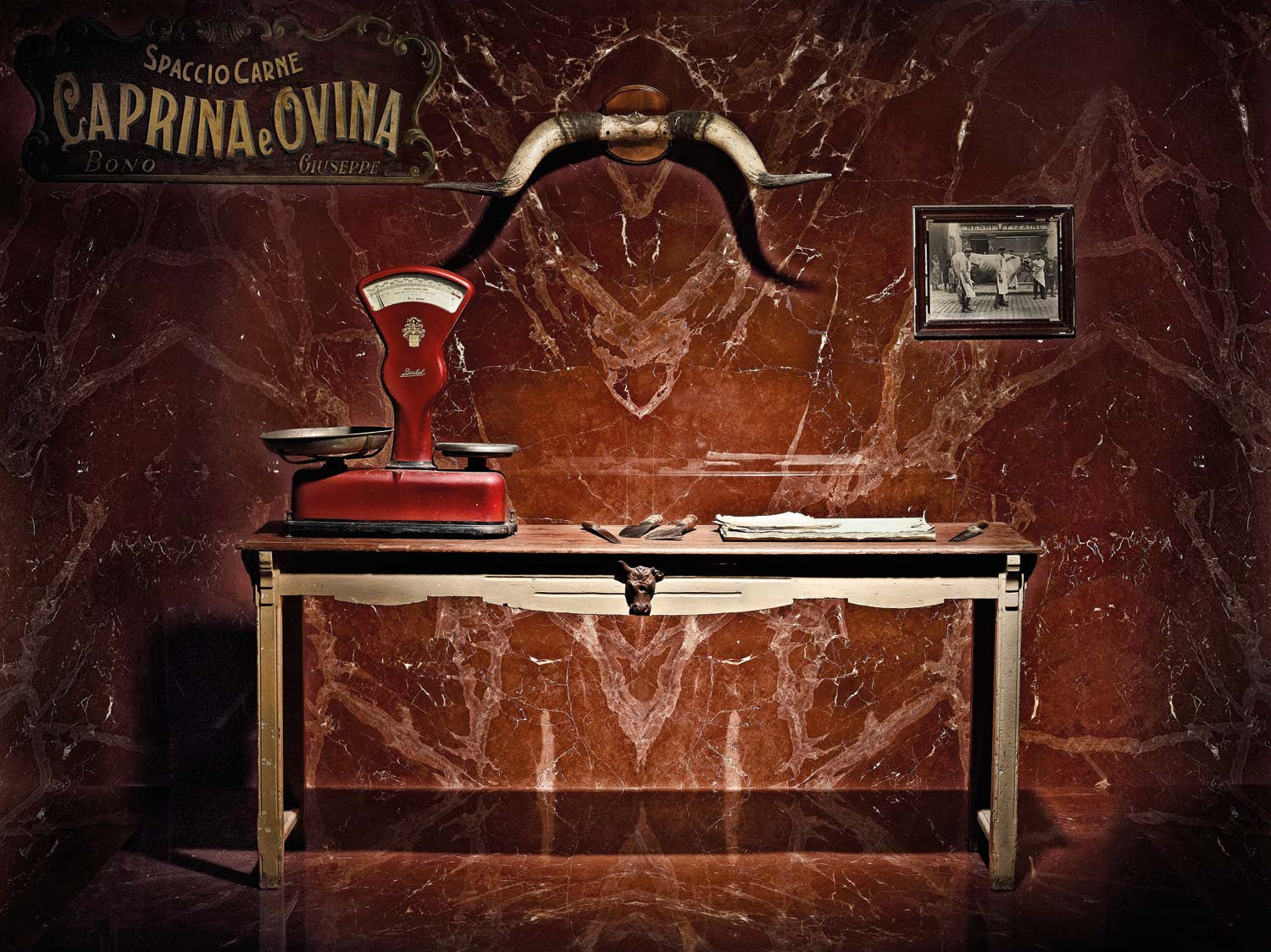 ROSSO COLLEMANDINA Marble Polished Slab