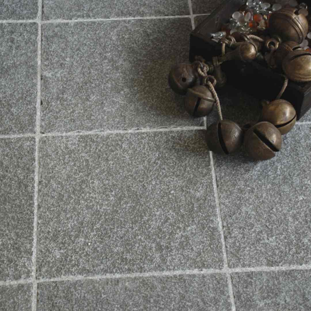 tile-limestone-lime-grey-stone-0064-hawaii-stone-imports