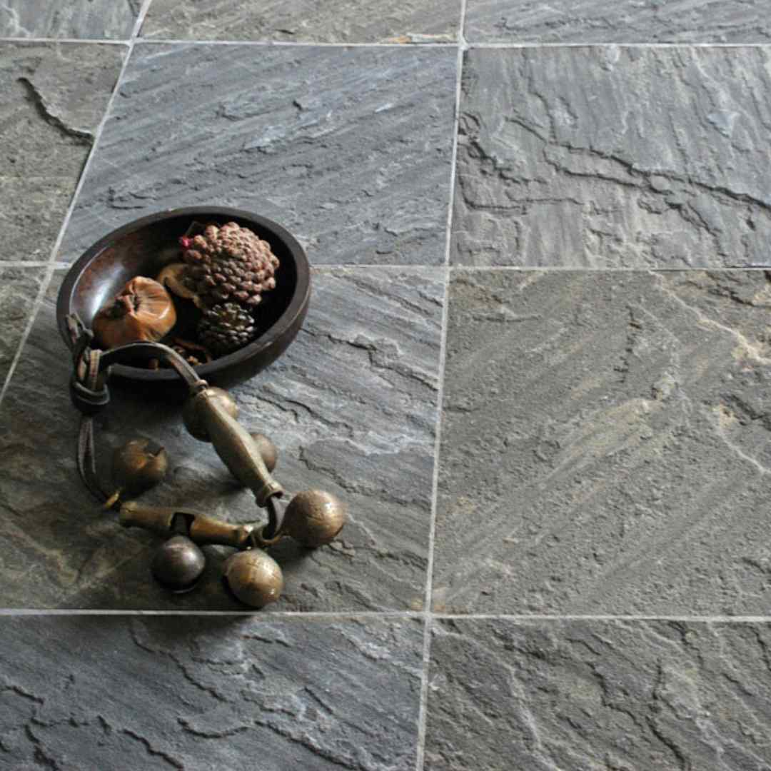 tile-quartzite-mountain-black-stone-0064-hawaii-stone-imports
