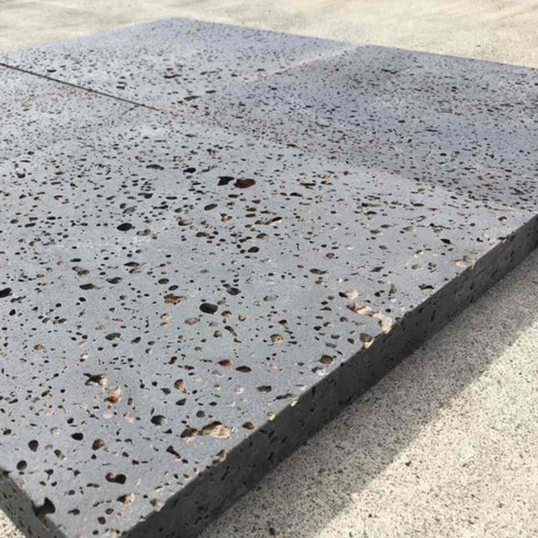 paver-flagstone-basalt-puka-lava-grey-stone-0133-hawaii-stone-imports