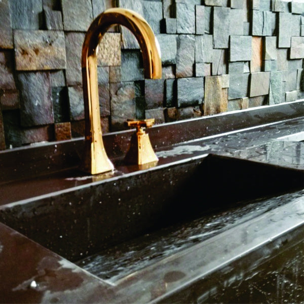 cladding-basalt-iron-rock-ferrugem-lock-I-stone-0803-hawaiii-stone-imports